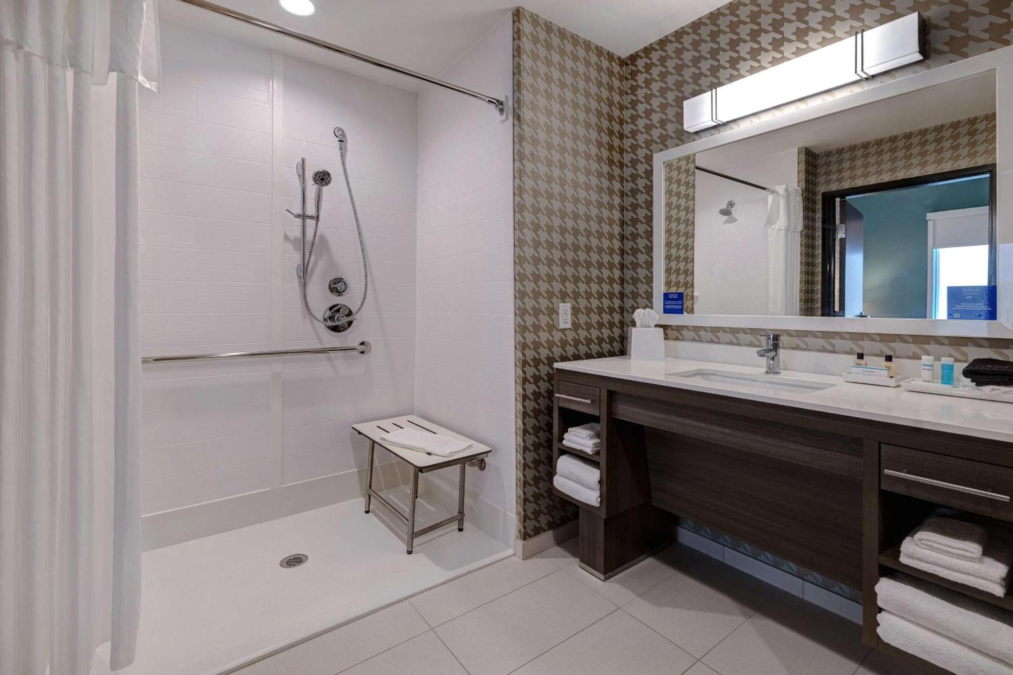 Home2 Suites By Hilton Dekalb Esterno foto