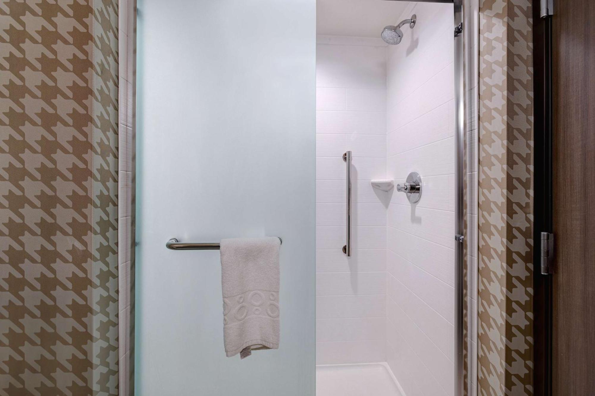 Home2 Suites By Hilton Dekalb Esterno foto